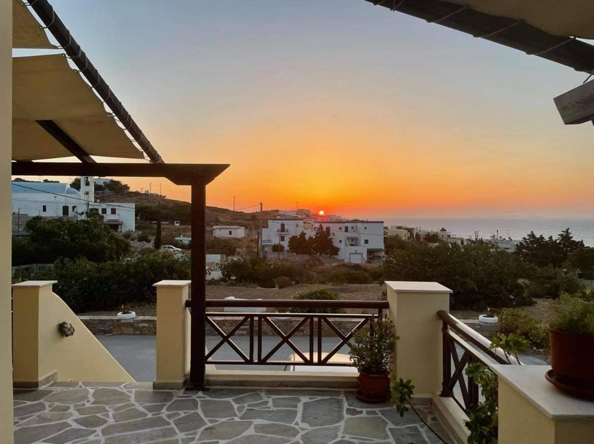 Theodorou Hotel Azólimnosz Kültér fotó
