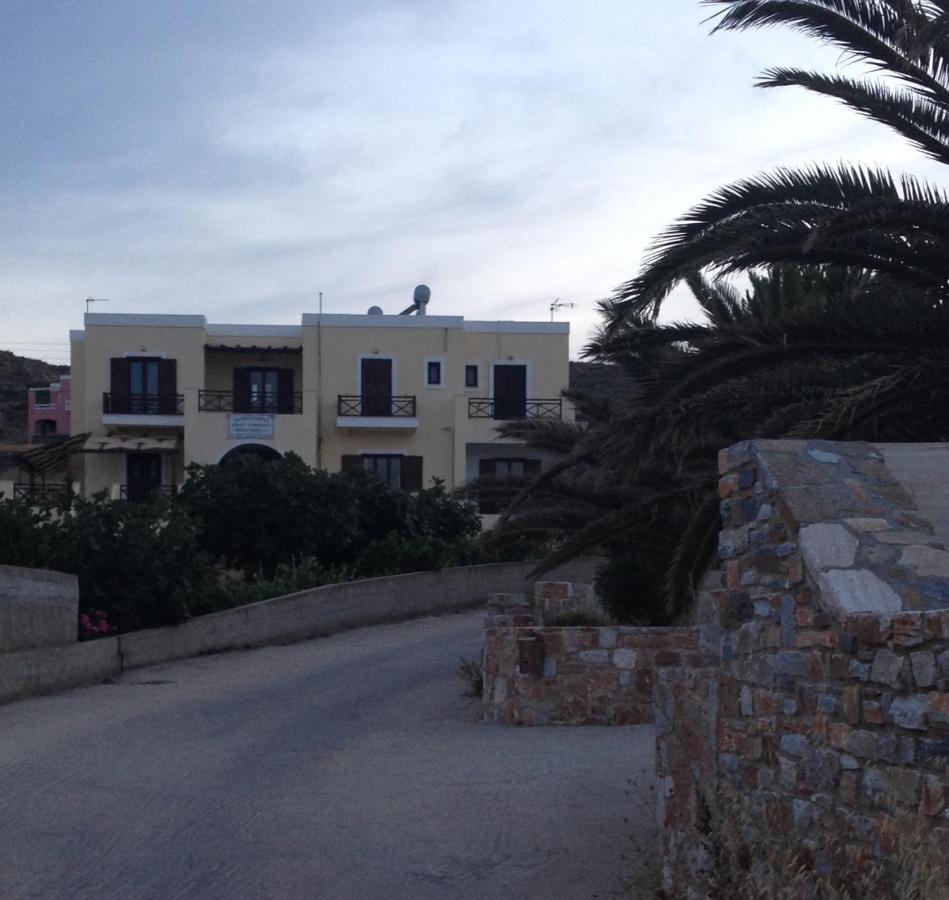 Theodorou Hotel Azólimnosz Kültér fotó