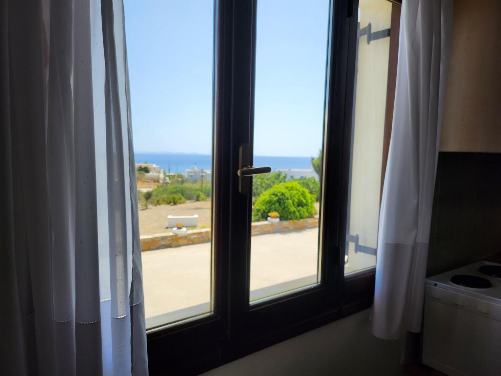 Theodorou Hotel Azólimnosz Szoba fotó